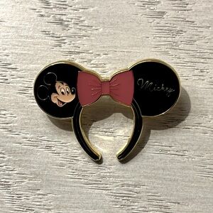 🎄3/$30 Loungefly Disney Mickey & Friends Signature Mickey Ears Blind - Mickey